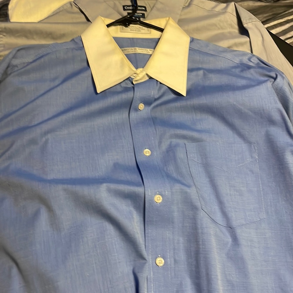 Forsyth of Canada button down shirt